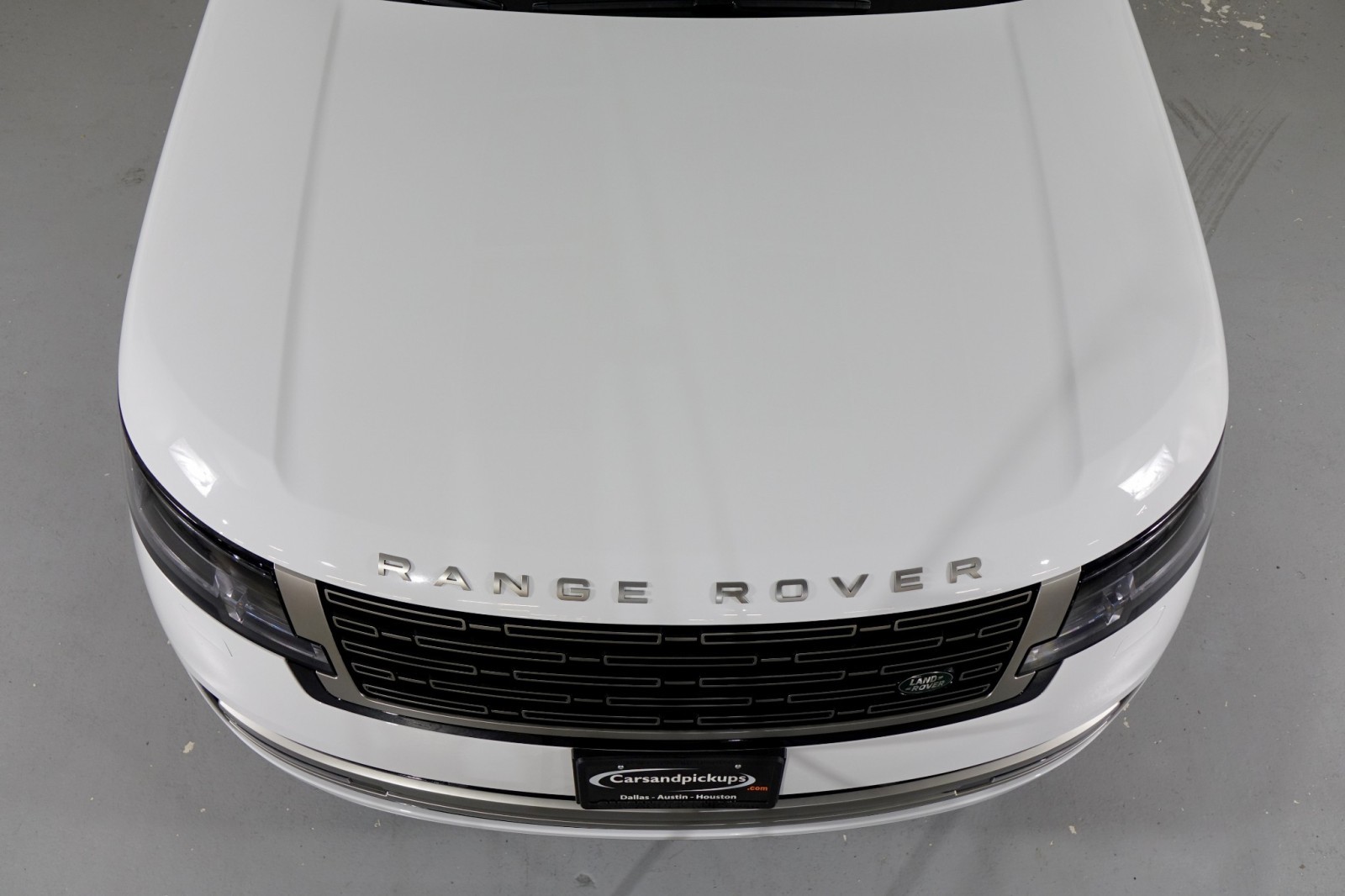 2024 Land Rover Range Rover SE 28
