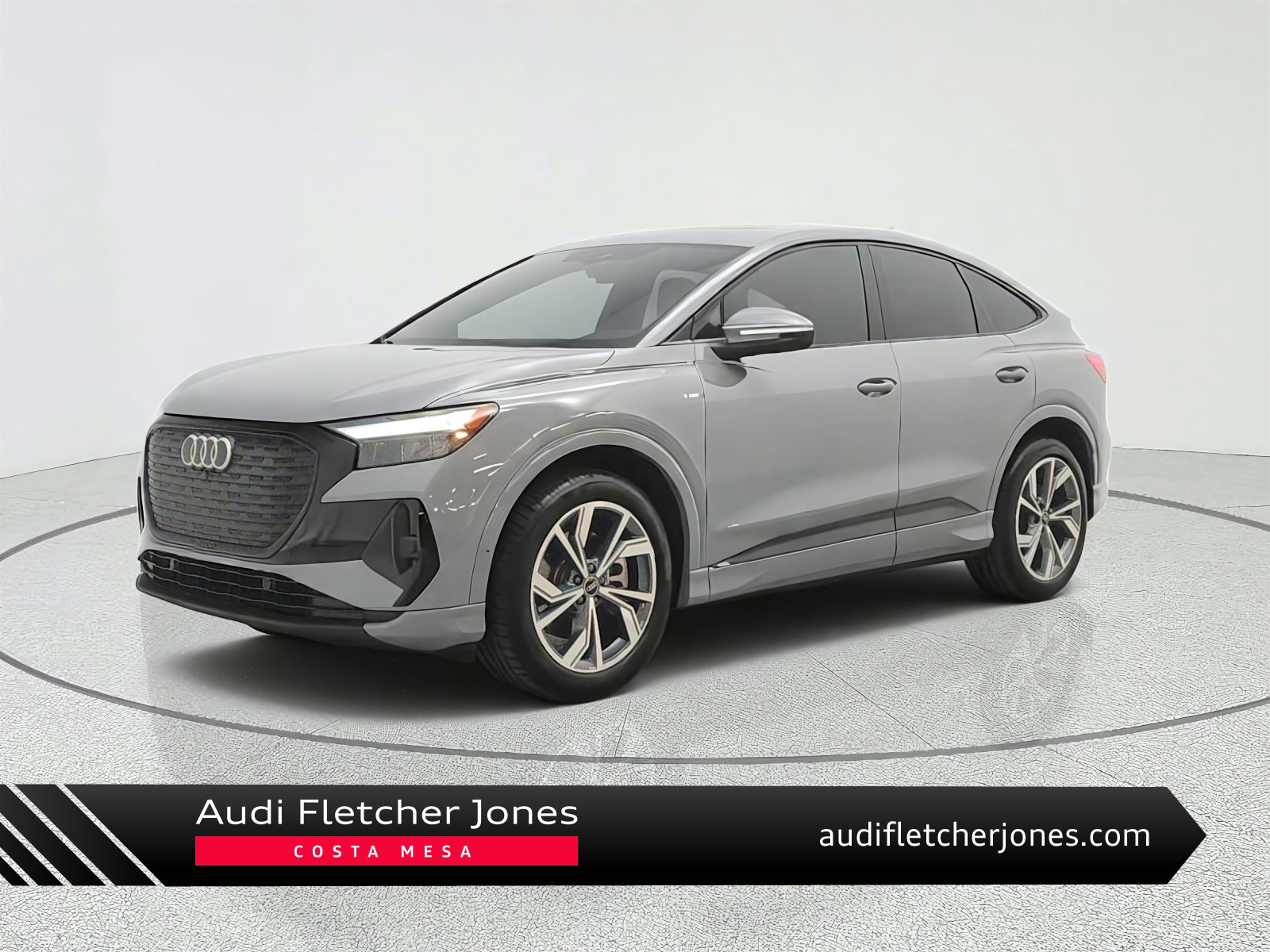 2024 Audi Q4 e-tron Sportback Gris (Pebble Gray) Sedán Tracción en las cuatro ruedas Automática