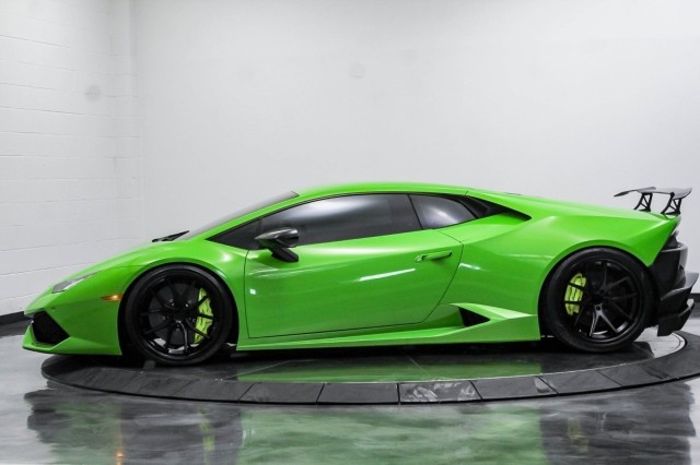 2015 Lamborghini Huracan 610-4  2