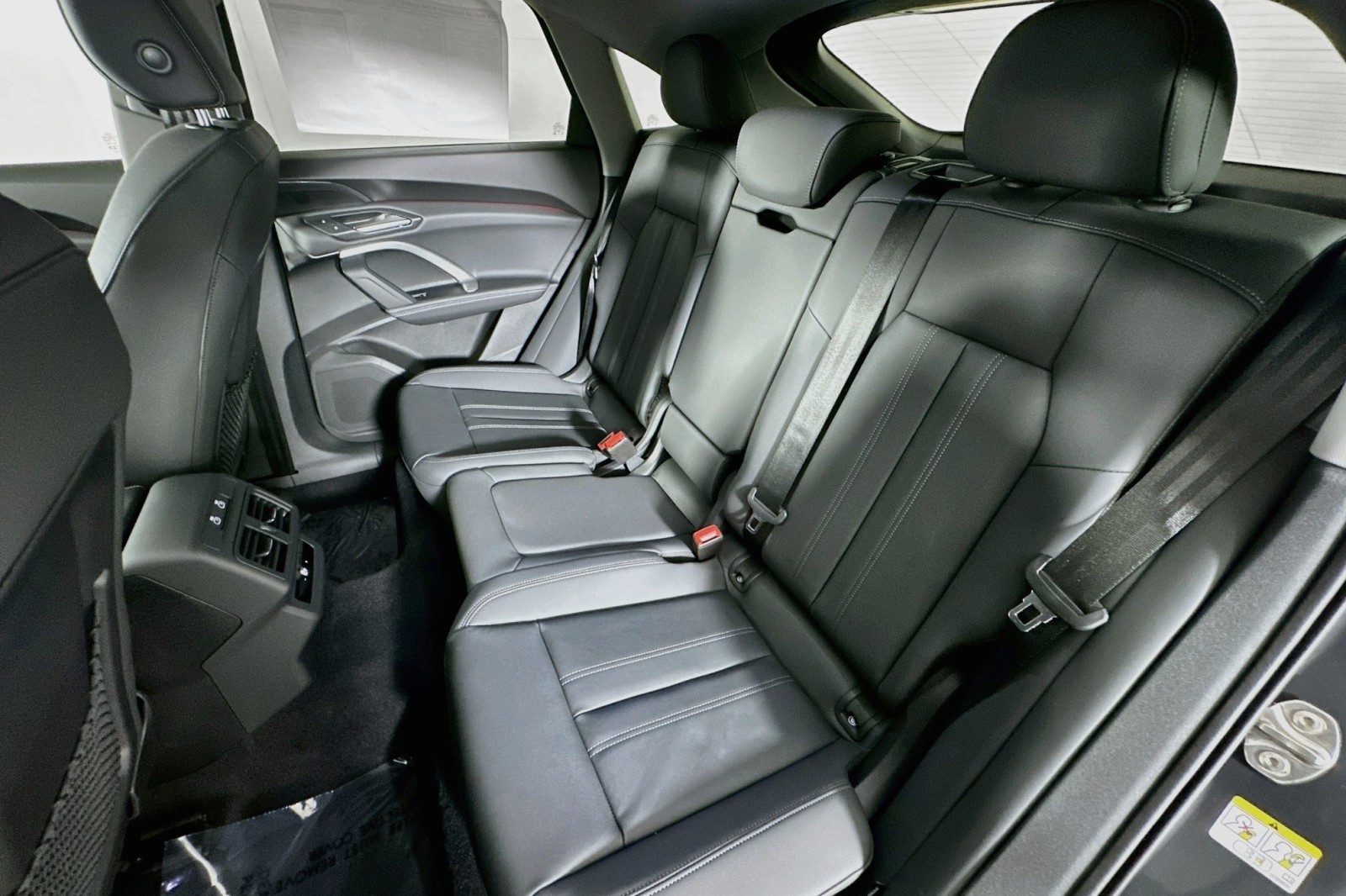 New 2026 Tambora Gray Metallic Audi Premium image 9