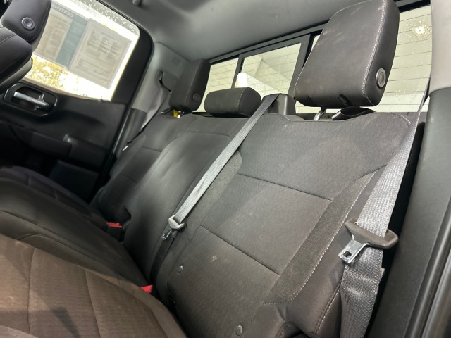 ChevroletSilverado 150037