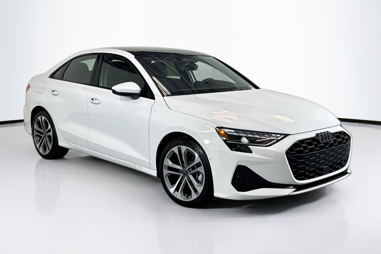 New 2026 Arkona White Audi Premium Plus quattro image 3