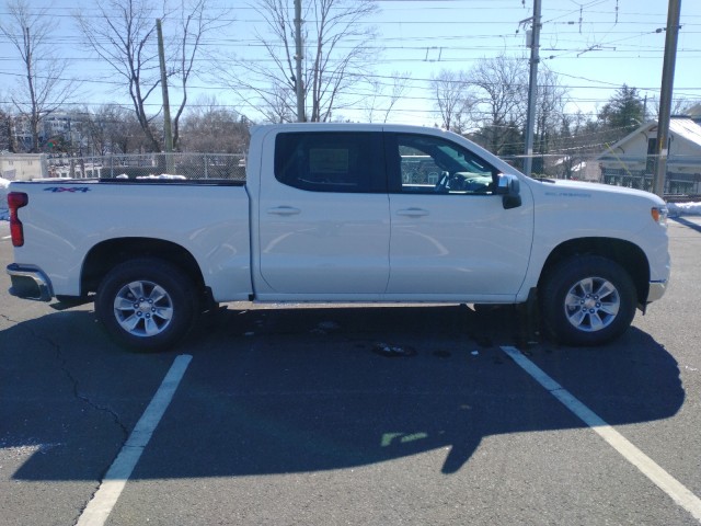 2024 Chevrolet Silverado 1500 LT 4