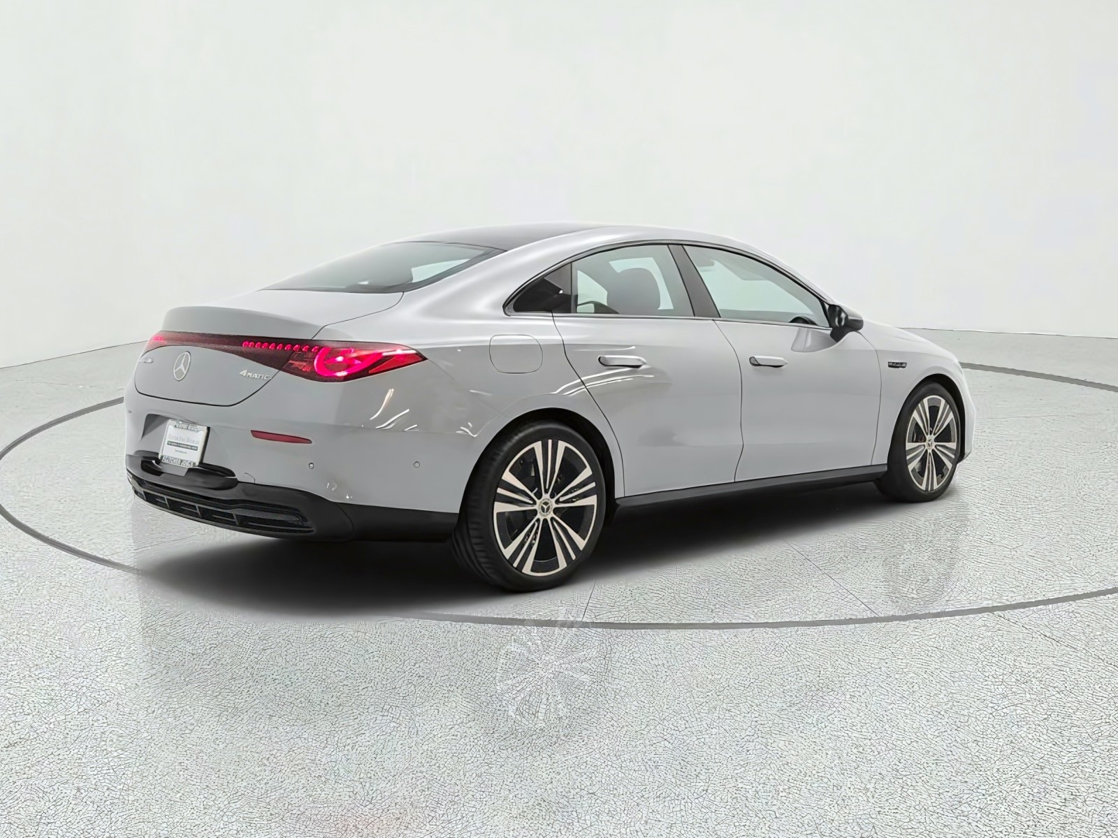 New 2027 MANUFAKTUR Alpine Grey Mercedes-Benz CLA 350 Electric 4MATIC® image 5