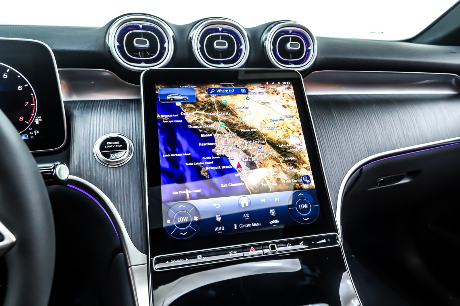 New 2026 Black Mercedes-Benz GLC 300 image 6