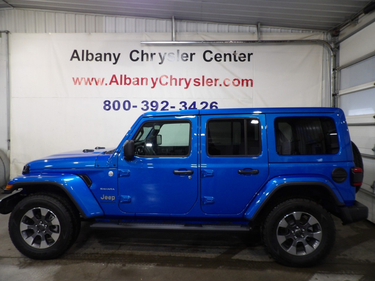 2023 Jeep Wrangler Sahara 4-Door 4WD