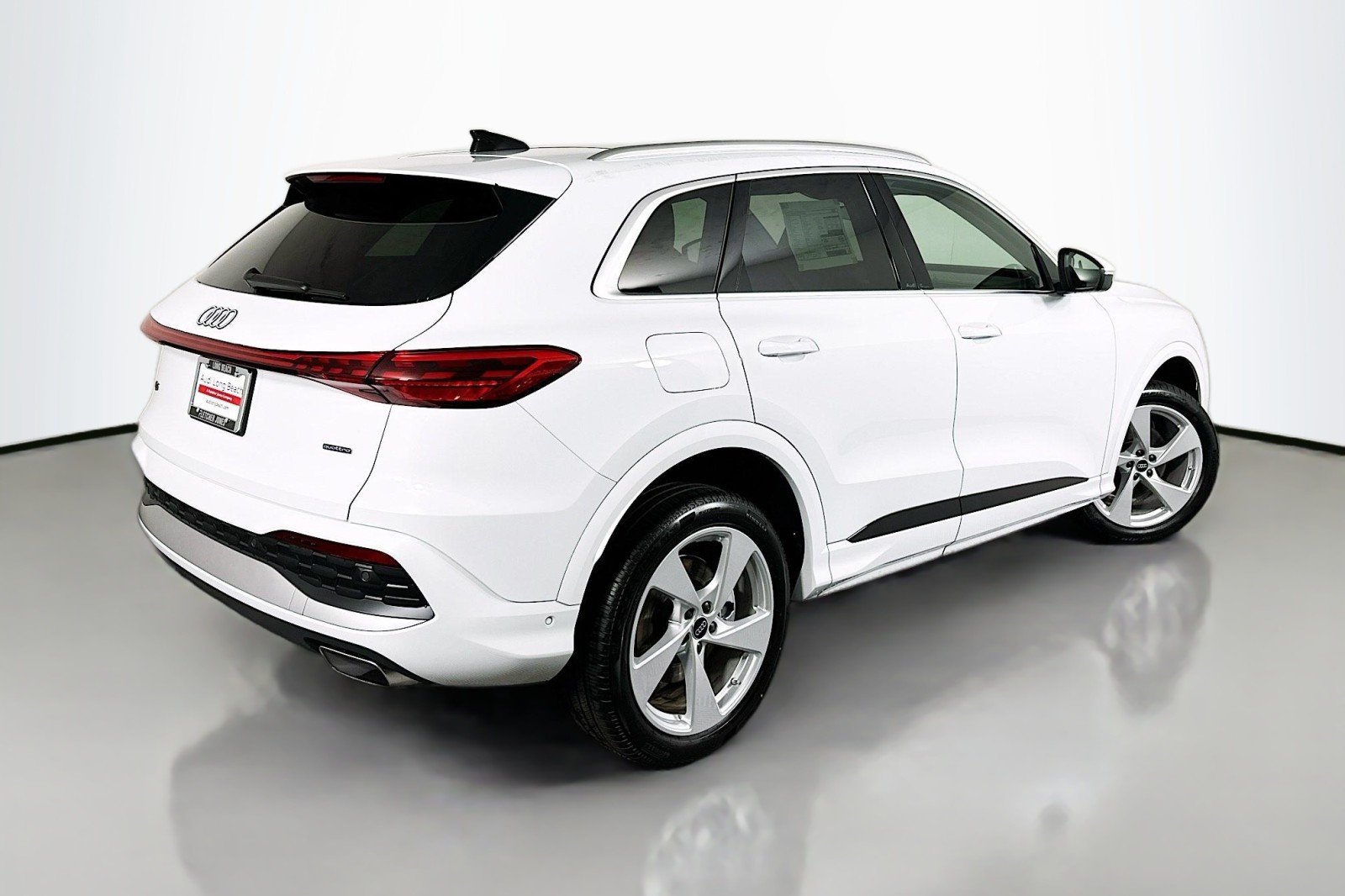 New 2025 Glacier White Metallic Audi Premium Plus image 13