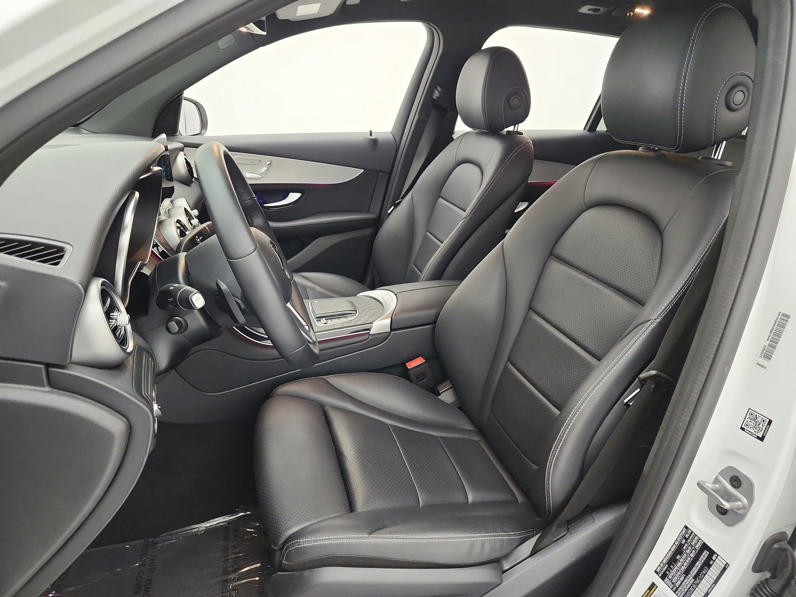 Used 2022 Polar White Mercedes-Benz GLC 300 SUV image 10