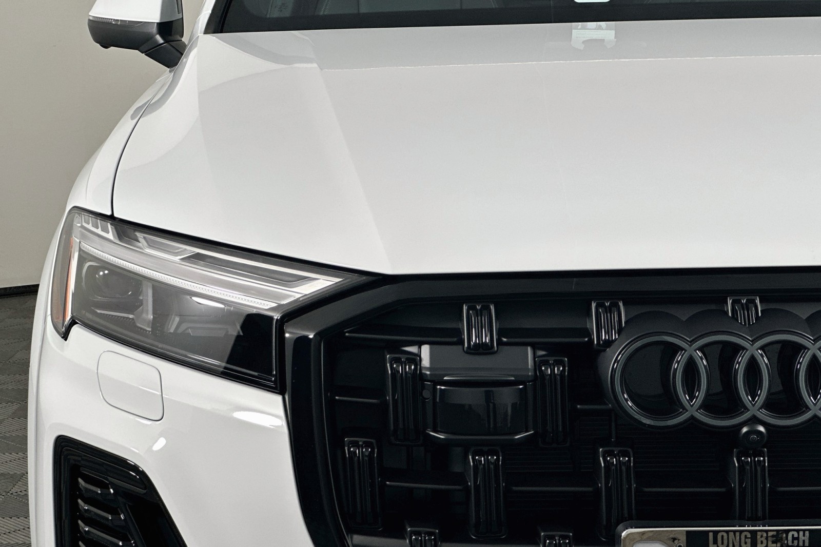 New 2026 Glacier White Metallic Audi Premium image 15