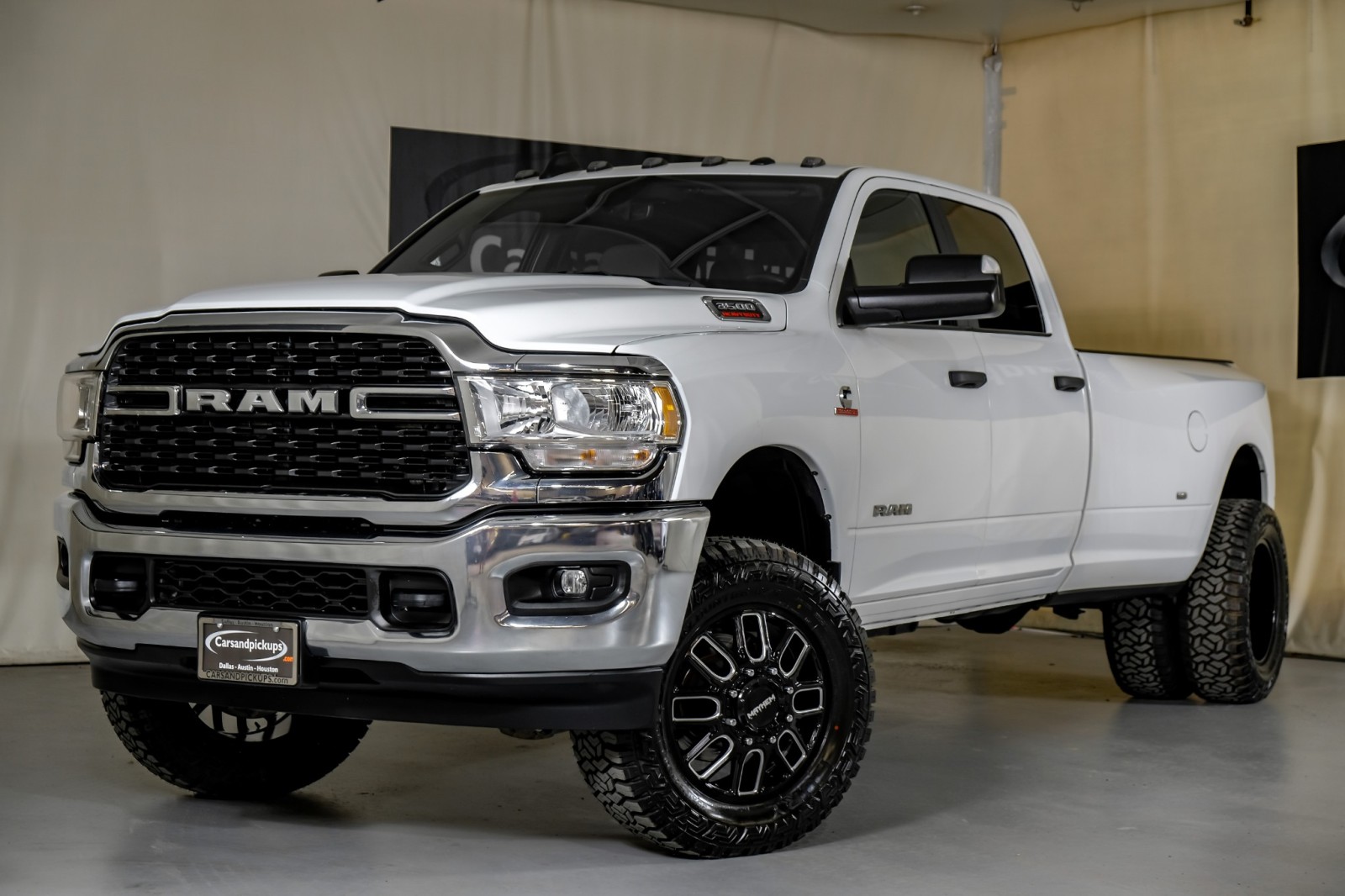 2022 Ram 3500 Big Horn 4