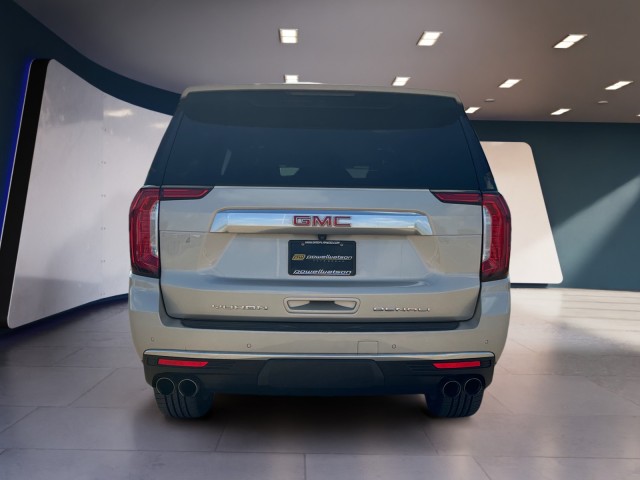 2022 GMC Yukon XL Denali 4