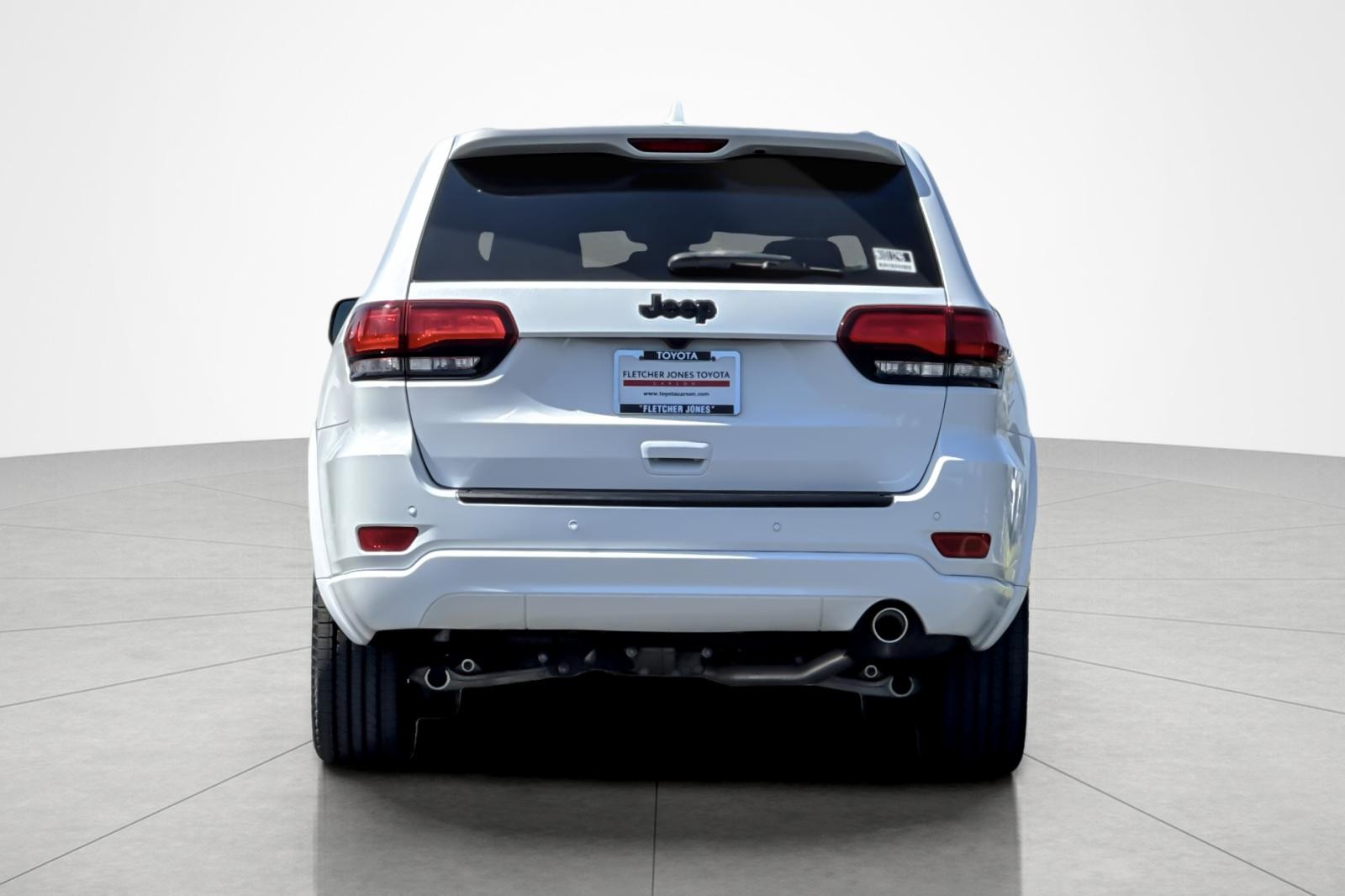 Used 2020 WHITE Jeep Altitude image 4