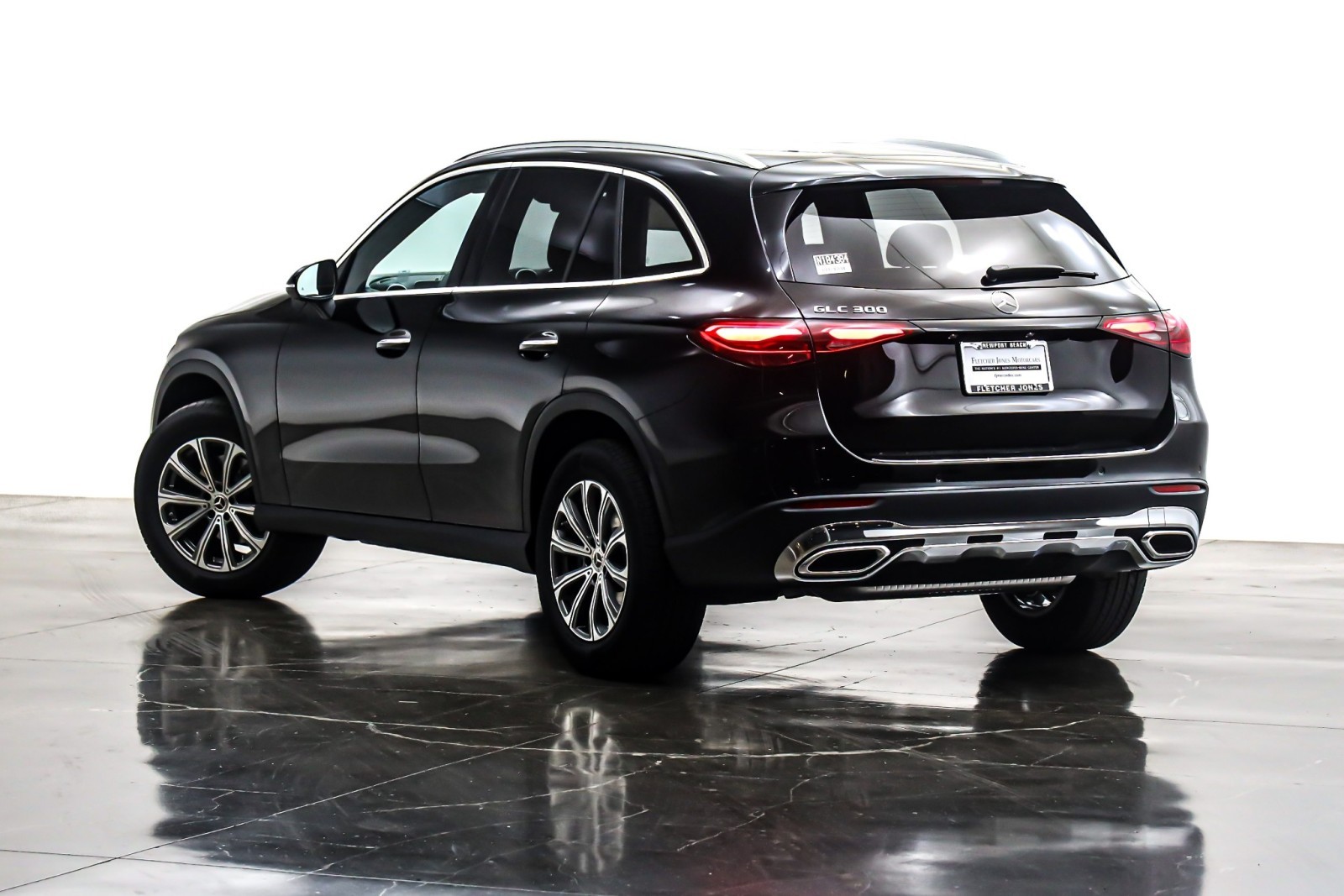 New 2026 Black Mercedes-Benz GLC 300 image 12