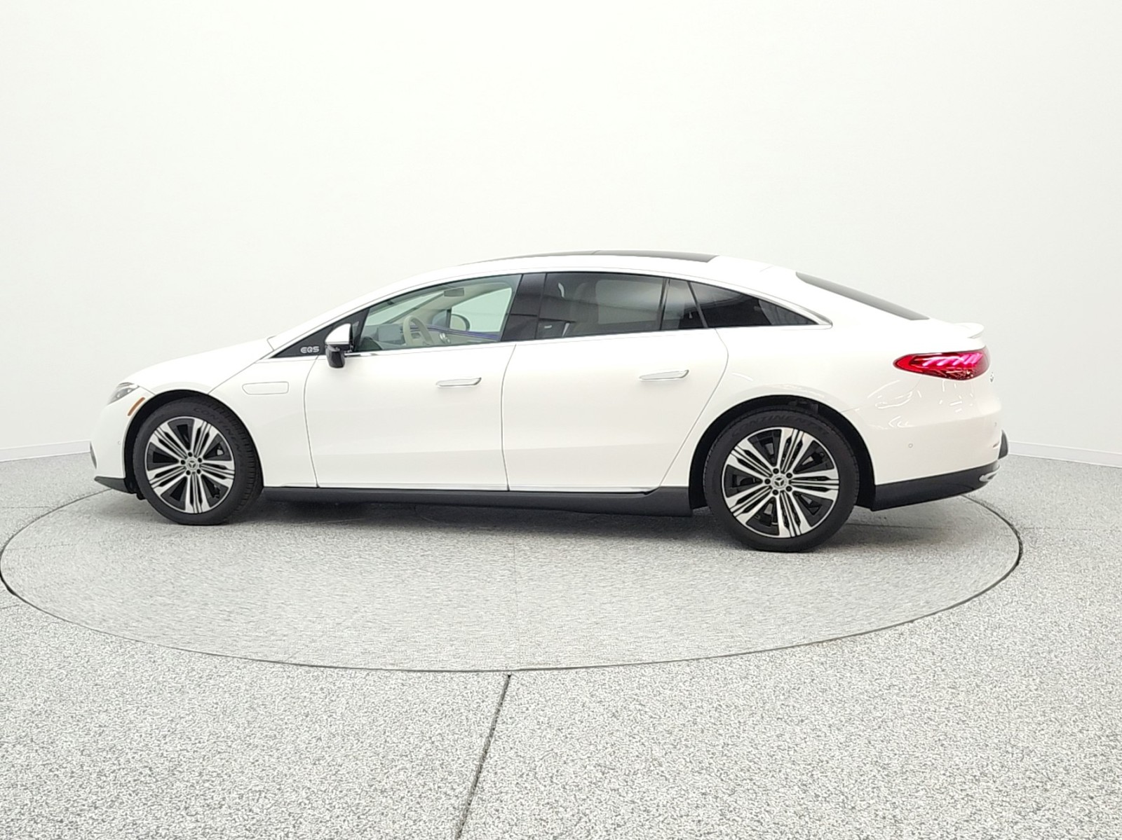 Used 2023 Polar White Mercedes-Benz EQS 450+ Sedan image 8