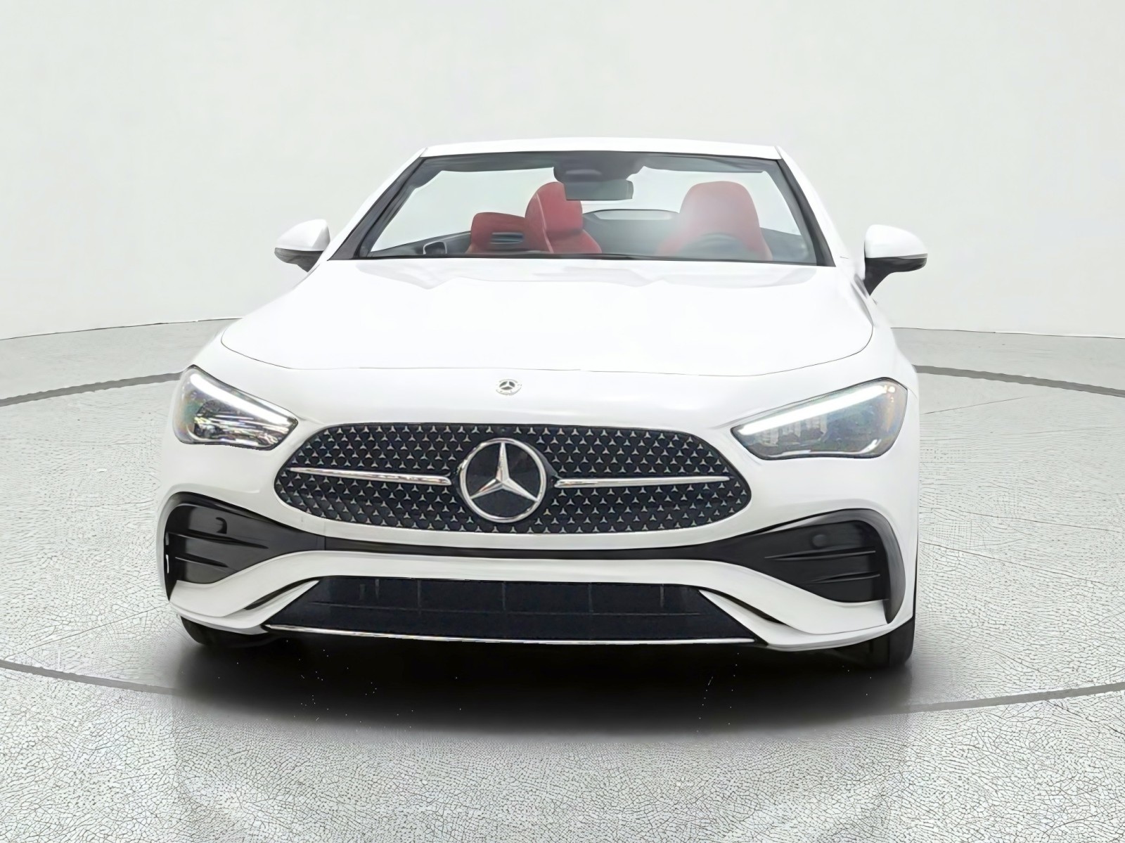 New 2026 MANUFAKTUR Moonlight White Metallic Mercedes-Benz CLE 300 4MATIC® Cabriolet image 2