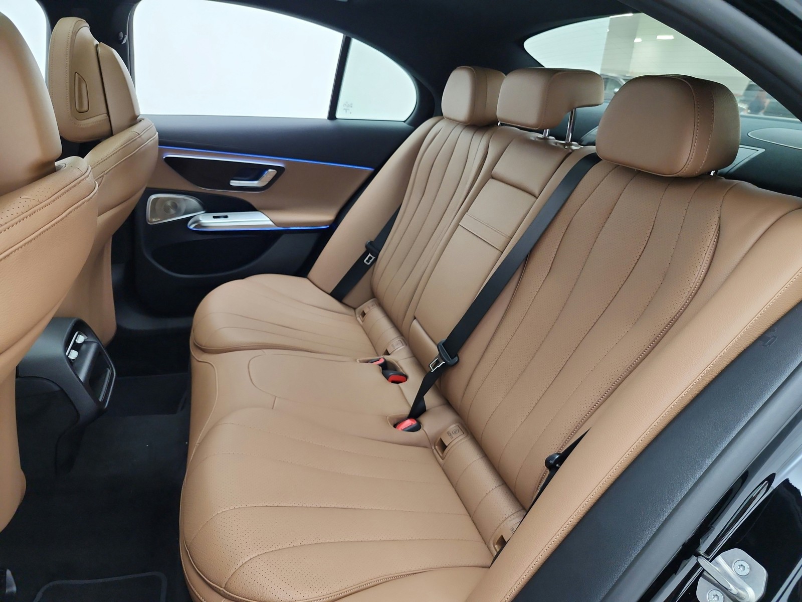 New 2027 Black Mercedes-Benz E 350 RWD Sedan image 11