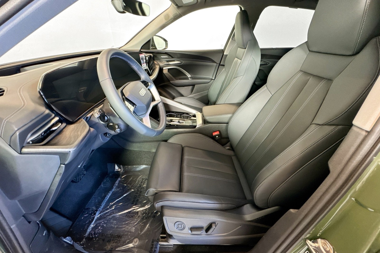 New 2025 District Green Metallic Audi Premium Plus 2.0 TFSI quattro image 19