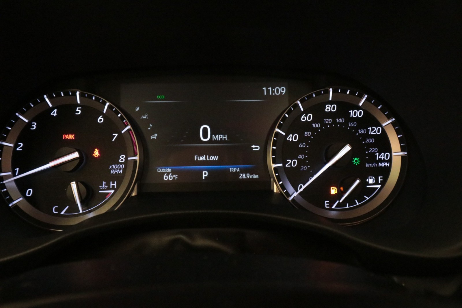 Used Car 2022 Toyota Highlander  Xle For Sale Under $35,000 In Austin, Texas