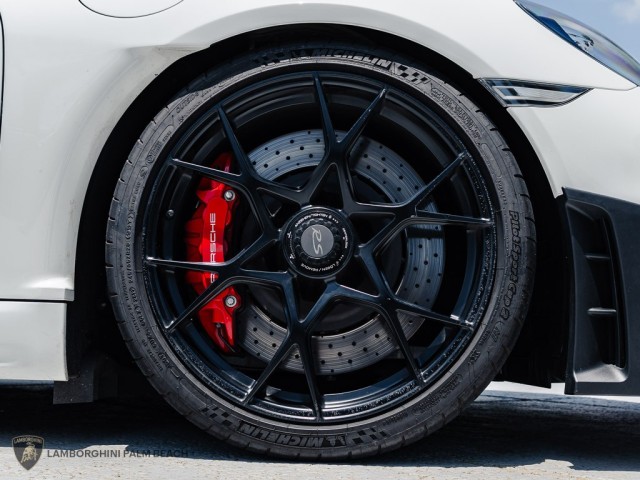 Porsche 718 Cayman
