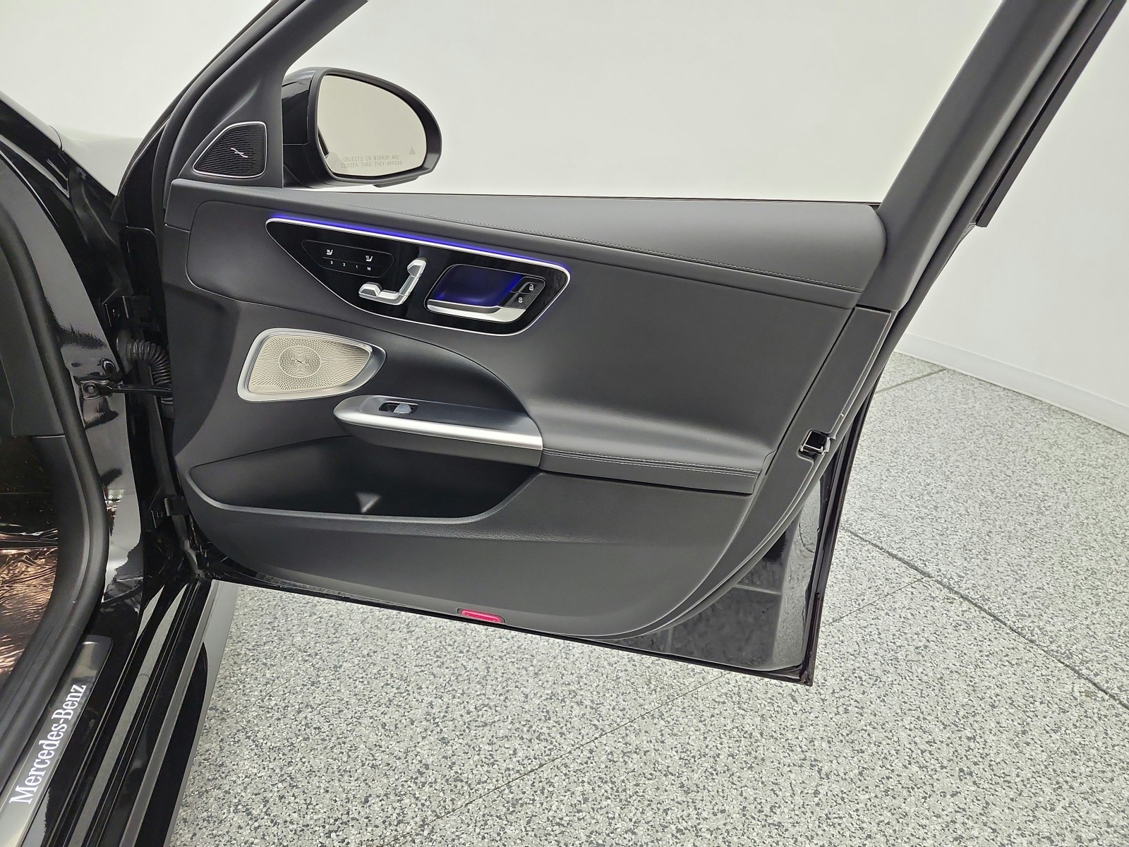 Used 2024 Obsidian Black Metallic Mercedes-Benz C 300 Sedan image 21