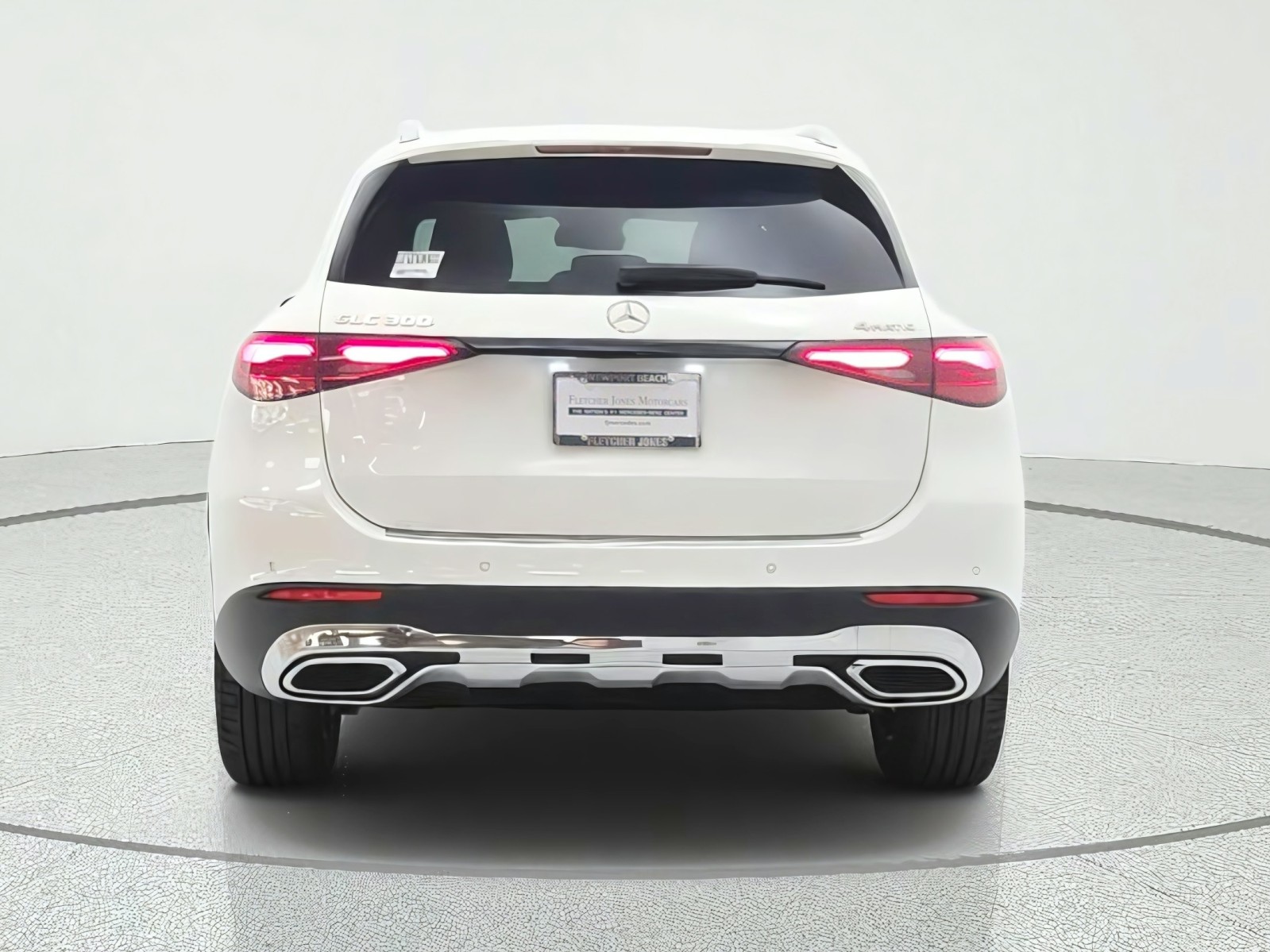 New 2026 Polar White Mercedes-Benz GLC 300 4MATIC® SUV image 6