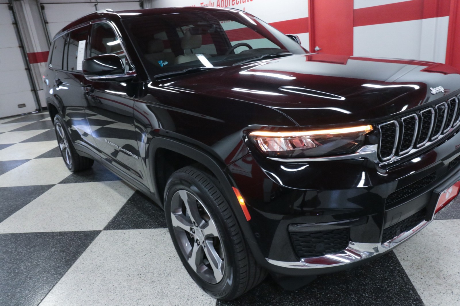 Used Car 2024 Jeep Grand Cherokee L  Limited For Sale Under $35,000 In Austin, Texas