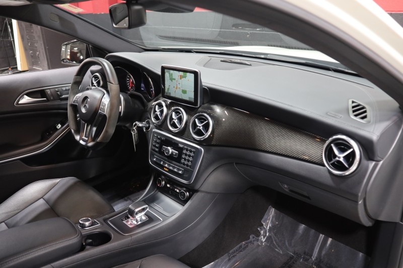 2015 Mercedes-Benz GLA 45 AMG 4MATIC w/Performance Pkgs 4dr Suv in , 