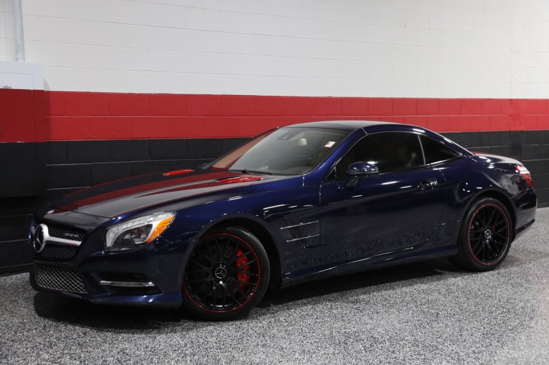 2013 Mercedes-Benz SL 550 AMG Sport 2dr Roadster in , 