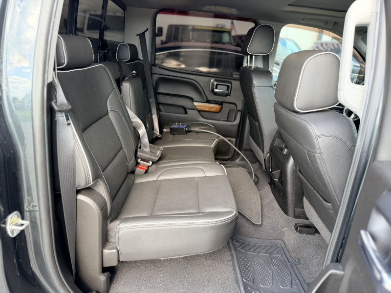 2019 Chevrolet Silverado 3500 4x4 Snatch Truck High Country in , 