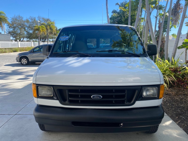 2003 Ford Econoline Cargo Van E 250 SUPER CARGO LOW MILES 67,419 in , 