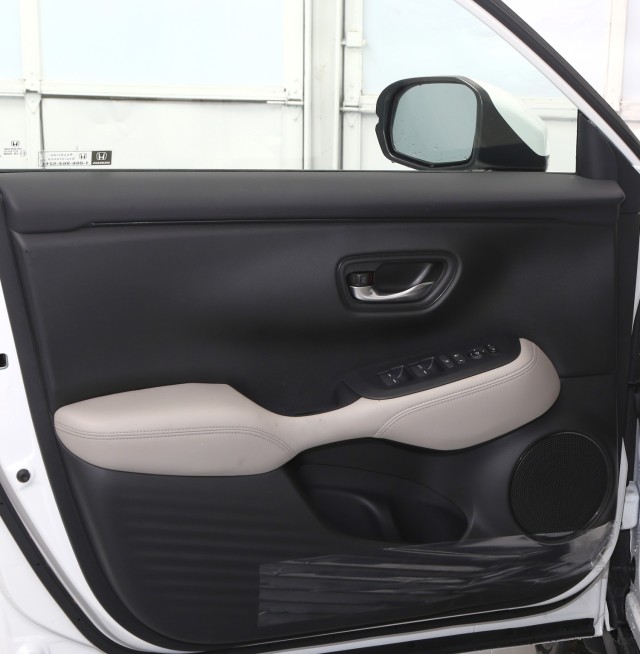 HondaHR-V13