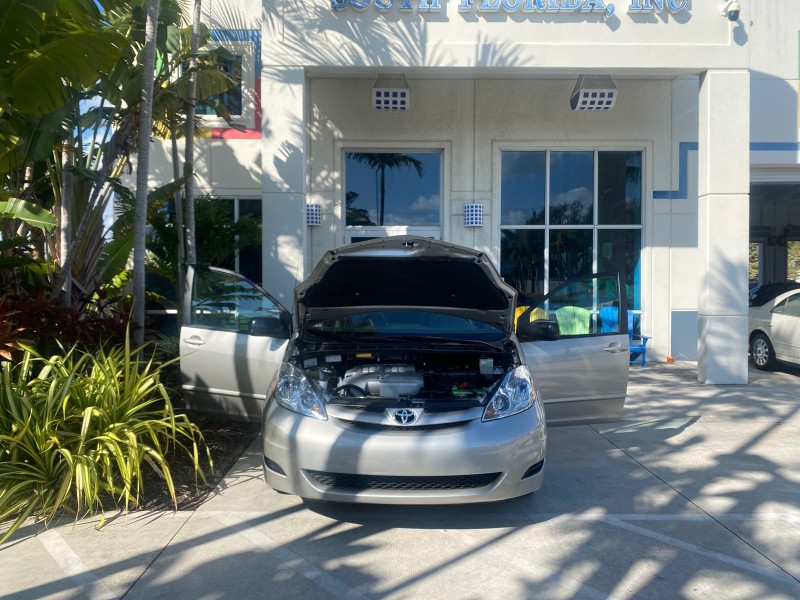 2010 Toyota Sienna LE LOW MILES 41,871 1 OWNER 7 PASSENGER in , 
