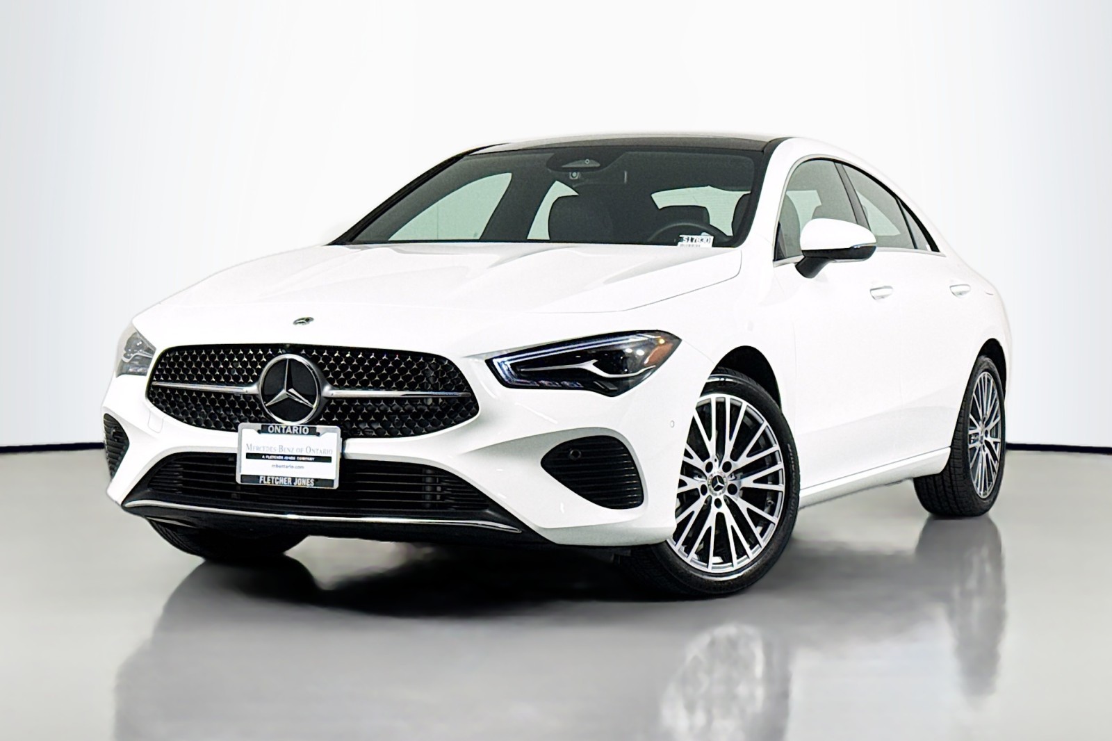 2025 Mercedes-Benz CLA Base's photo