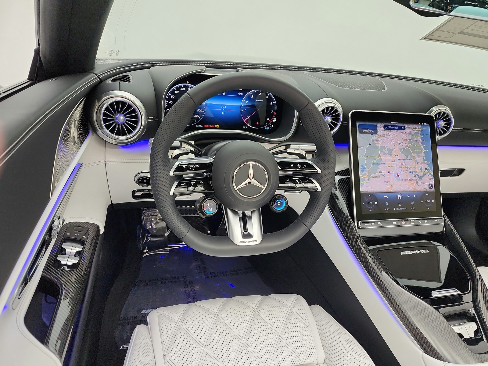 New 2026 MANUFAKTUR Alpine Grey Mercedes-Benz AMG® SL 63 image 9