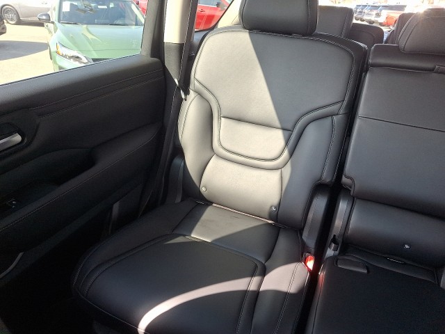 NissanArmada12
