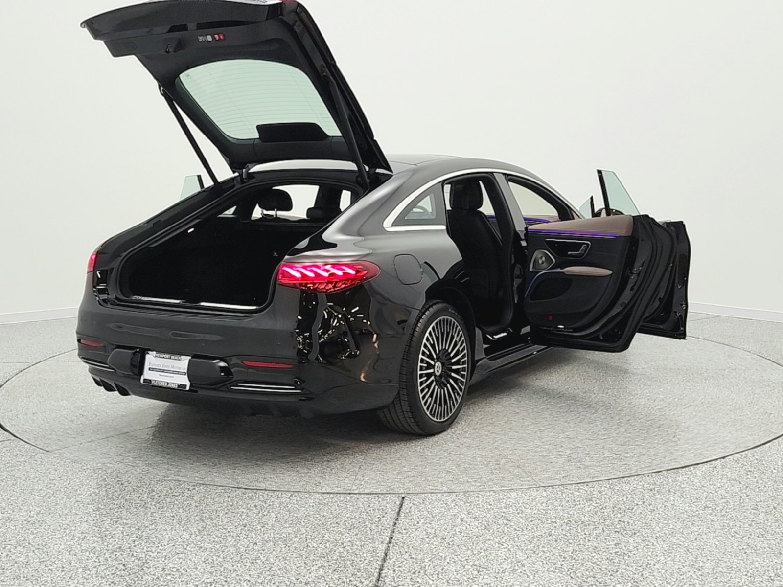 Used 2023 Obsidian Black Metallic Mercedes-Benz EQS 450 4MATIC® Sedan image 19