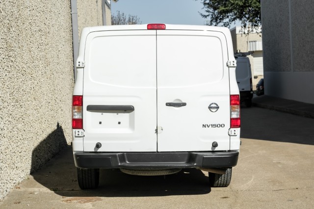 2018 Nissan NV Cargo S 9