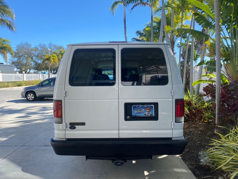 2003 Ford Econoline Cargo Van E 250 SUPER CARGO LOW MILES 67,419 in , 