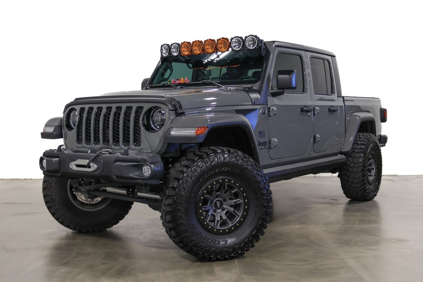 2023 Jeep Gladiator Freedom 4x4 FULLCUSTOM LIFTED WINCH LEDLIghting 2