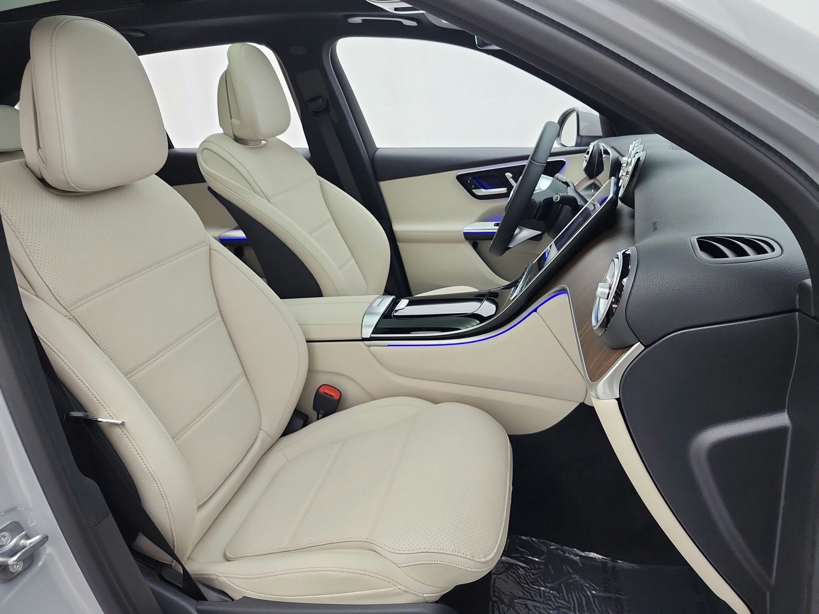New 2027 MANUFAKTUR Alpine Grey Mercedes-Benz GLC 300 SUV image 14