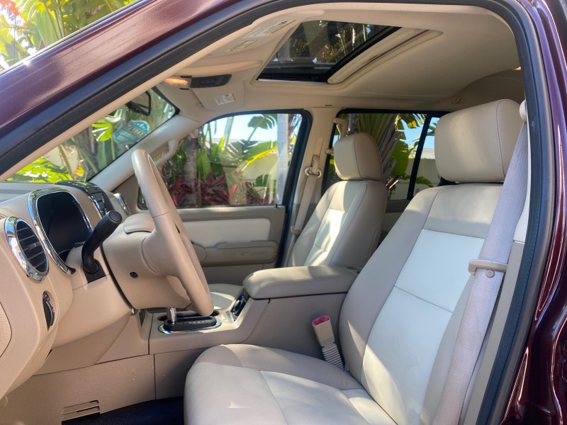 2008 Ford Explorer Sport Trac Limited LOW MILES 49,936 in , 