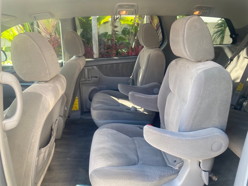 2010 Toyota Sienna LE LOW MILES 41,871 1 OWNER 7 PASSENGER in , 