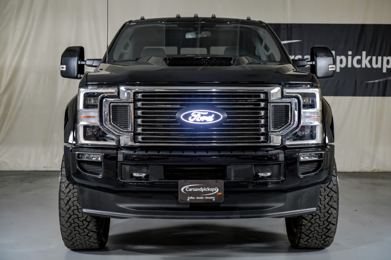 2022 Ford F-450 Limited 3