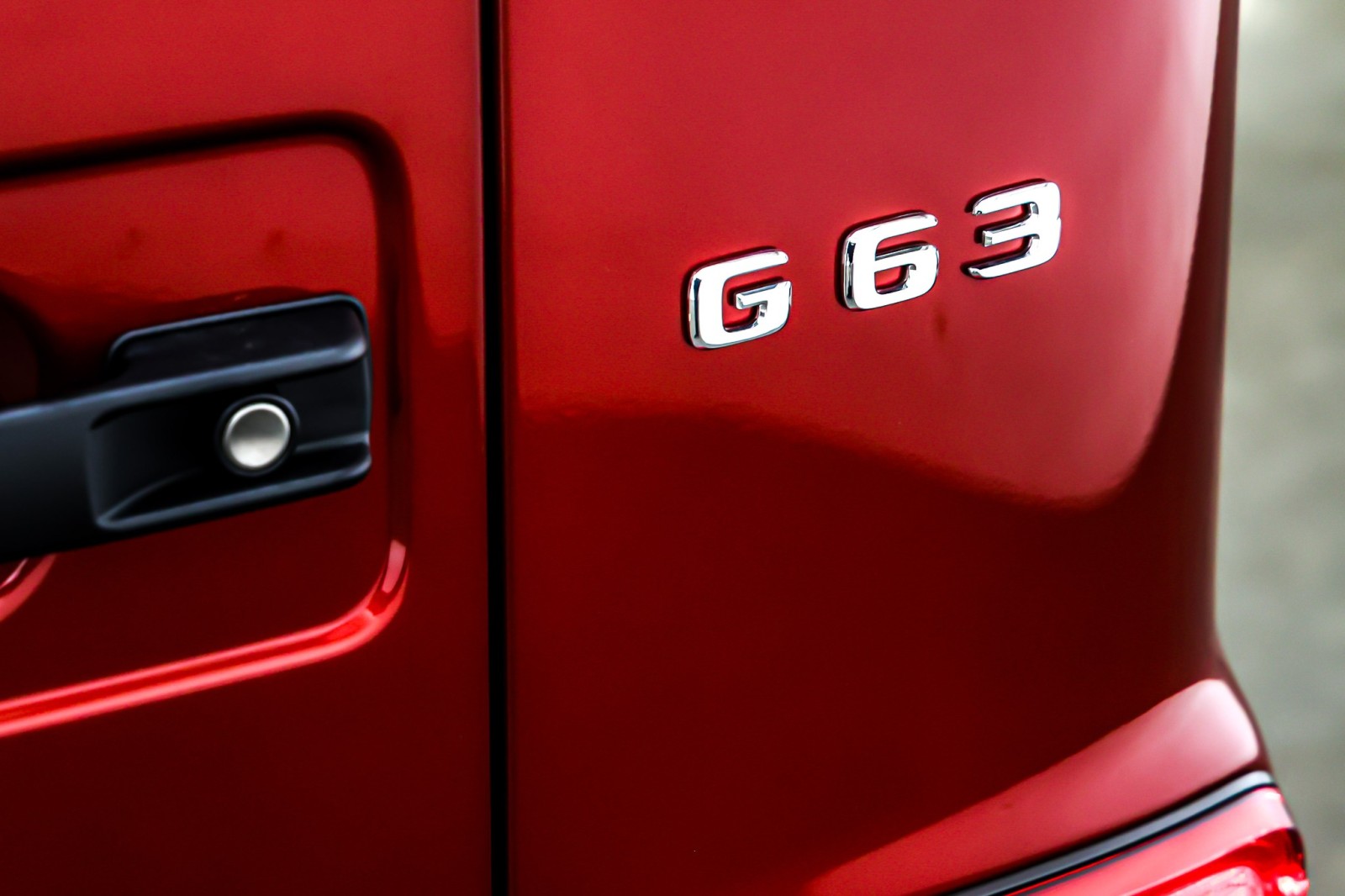 Certified Used 2024 MANUFAKTUR Cardinal Red Metallic Mercedes-Benz AMG® G 63 4MATIC SUV image 11