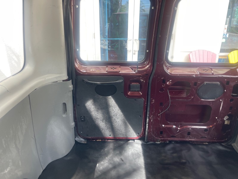 2006 Ford Econoline Wagon XLT 8 PASS LOW MILES 56328 in ,