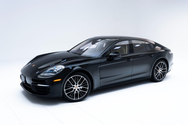 2021  Panamera 4 in , 