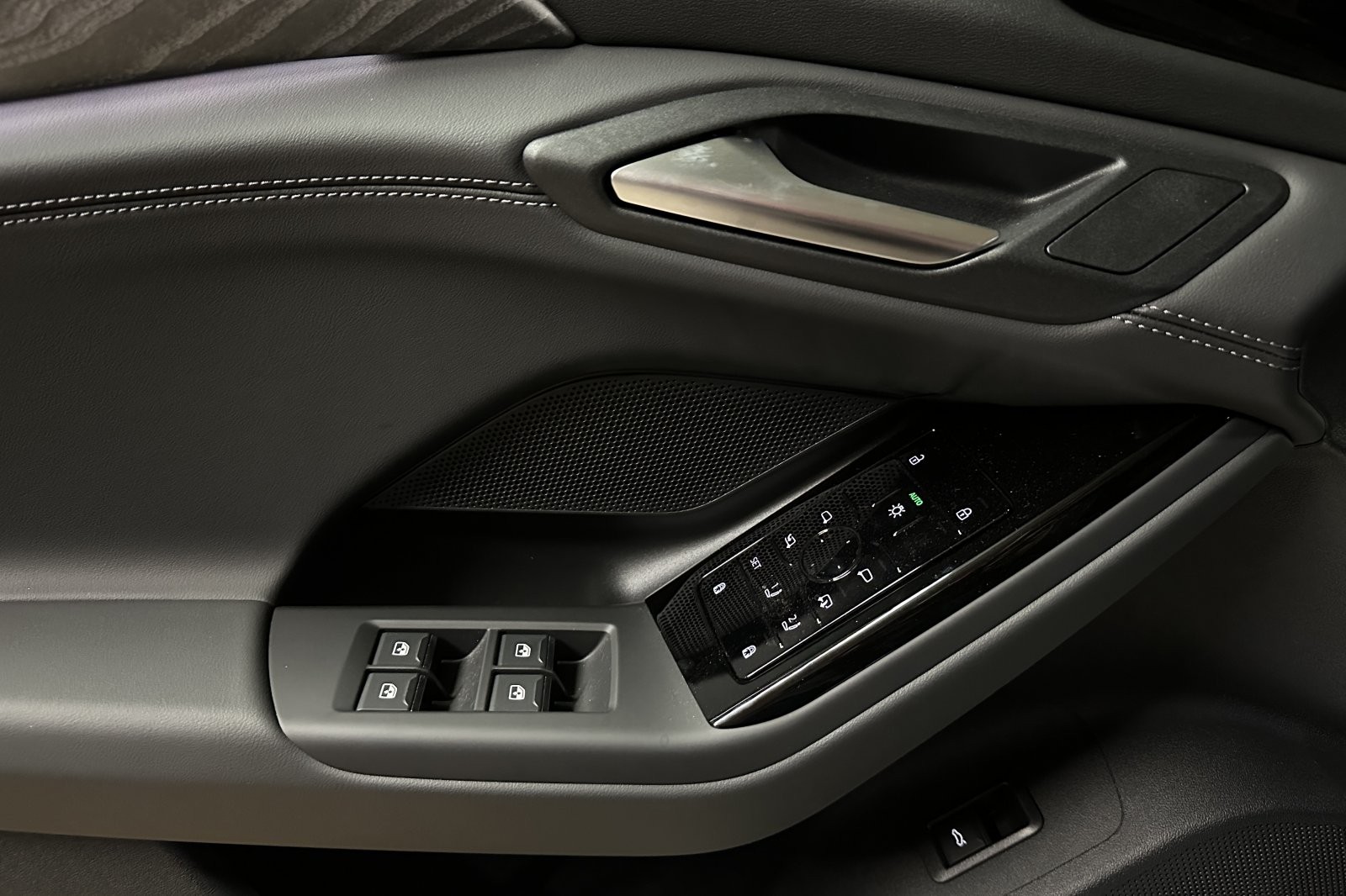 New 2027 Mythos Black Metallic Audi Premium RWD image 10