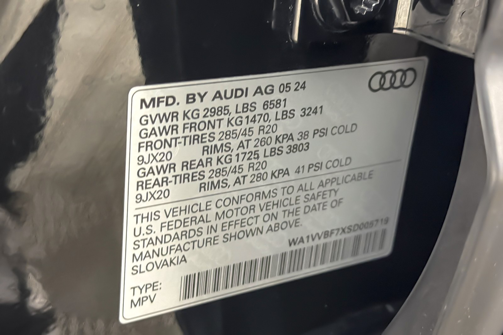 Used 2025 Mythos Black Metallic Audi Prestige 55 TFSI quattro image 28