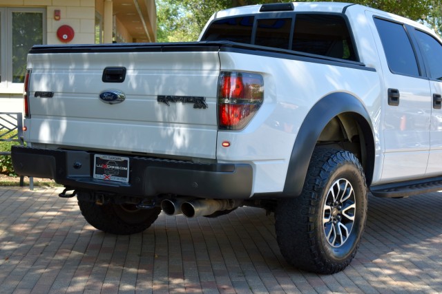 2014 Ford F-150 SVT Raptor 6.2L 4WD Navi Leather Moonroof Luxury Pkg. Heated/Cooled Front Seats Sony Sound MSRP $55,415 12