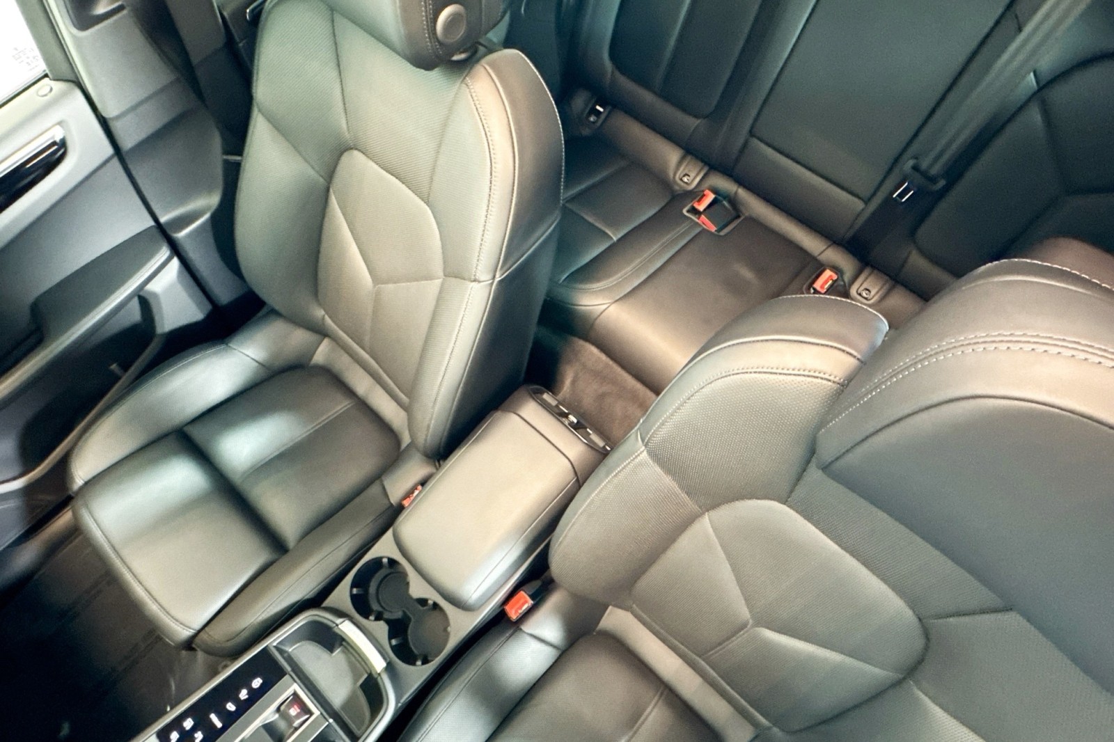 Used 2024 White Porsche T image 19